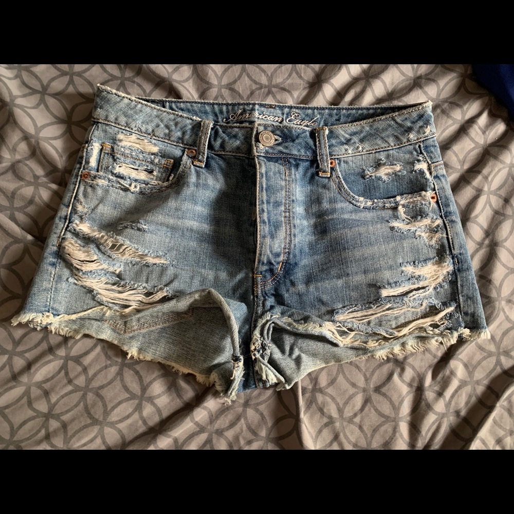 ripped american eagle shorts